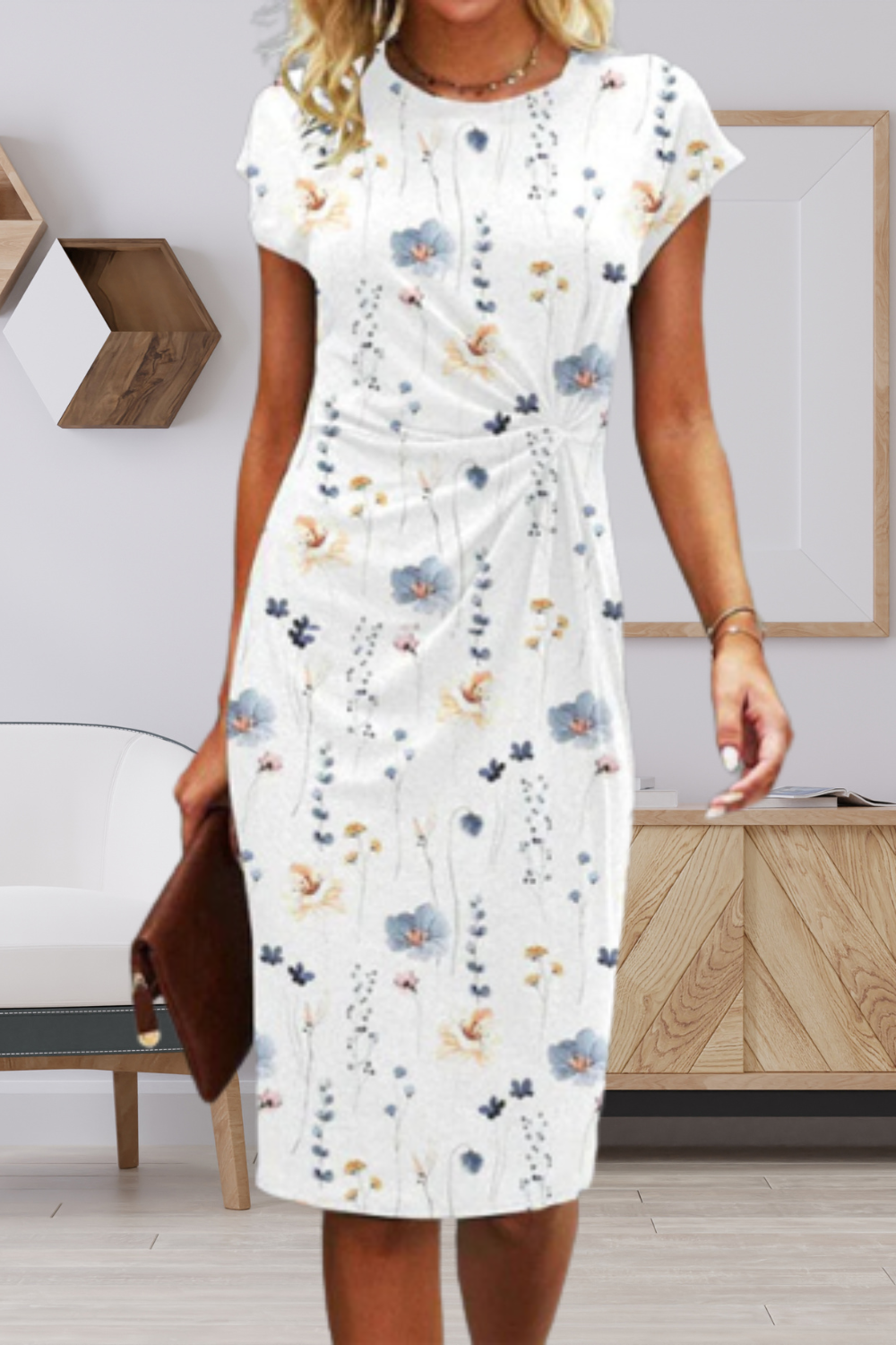 ND | Robe midi avec motif floral et devant torsadé