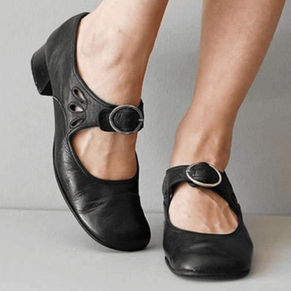 ND | Chaussures à talons bas avec boucle