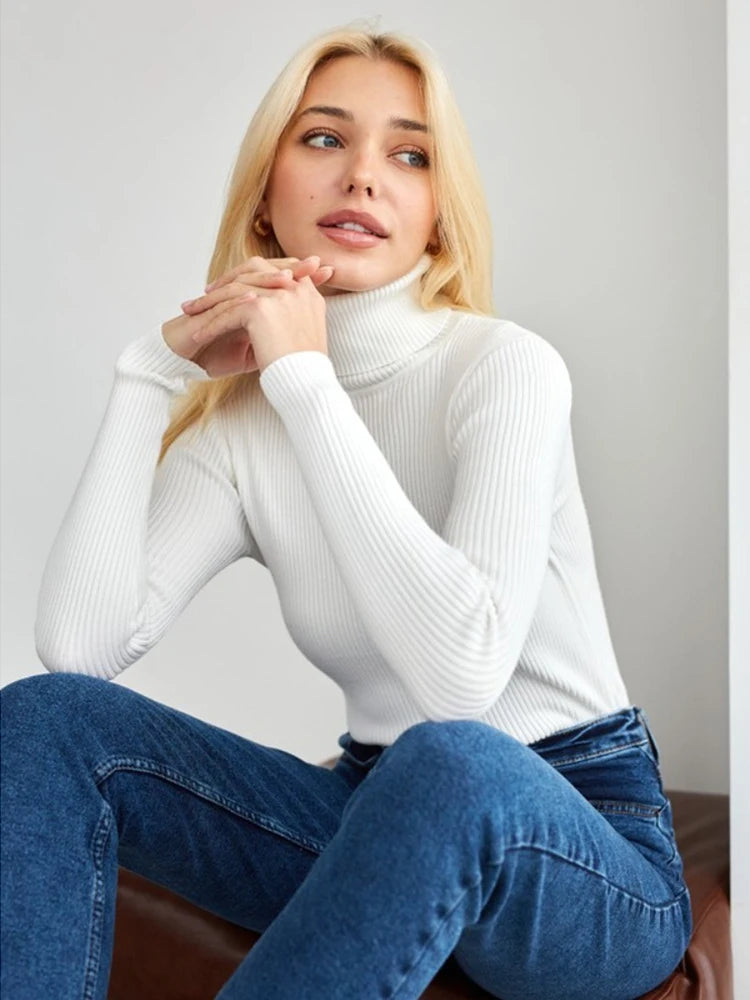 Moderne et minimaliste Pull