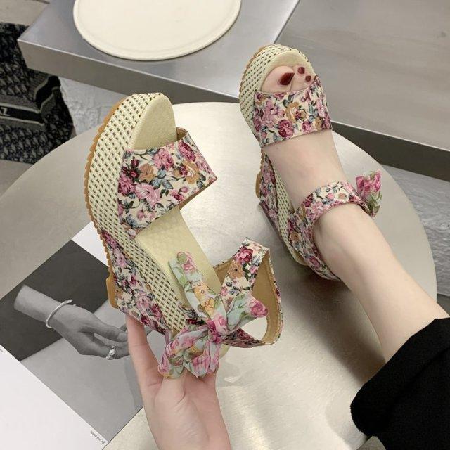 EP | Chaussures à talons Wedges